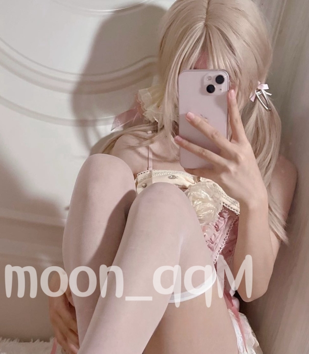 推特狐骨野外特辑69部97G水嫩多汁