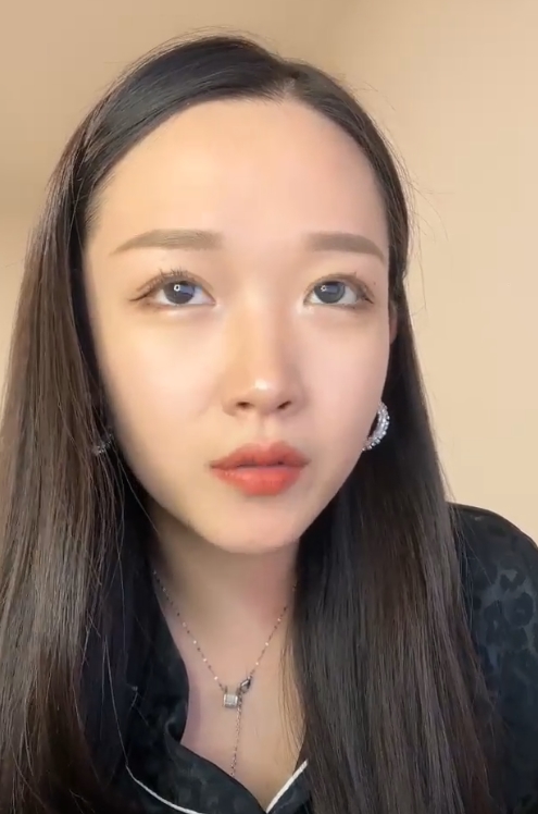 抖音眼镜妹有尺度57部48.6G太顶了