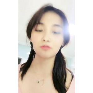 柚子直播little学妹白丝嗨摇74.3G合集补档晃晕眼