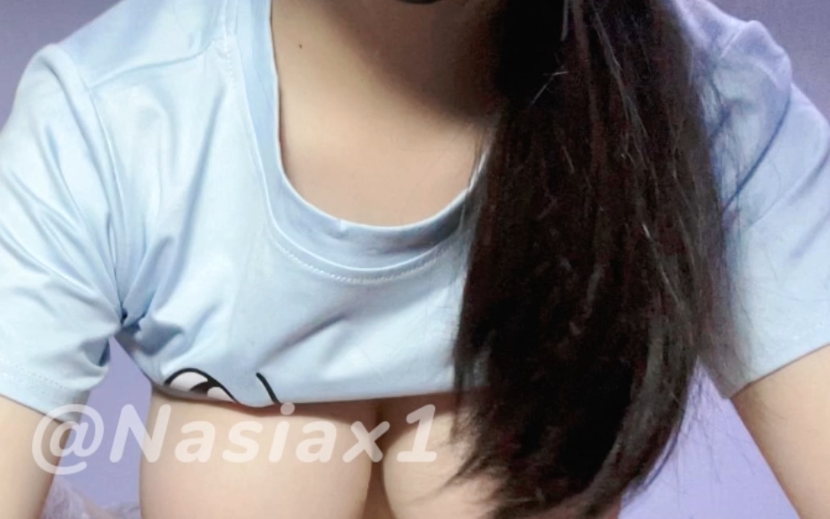 91糖心小巨143V90.2G流鼻血