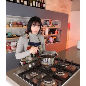 香蕉妹性感合集推特25部505G太火爆