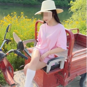 李露微博野外采集24部10.5G绝了