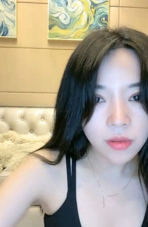 花椒直播艺术小雅58部美腿舞蹈合集10.2G这身材绝了