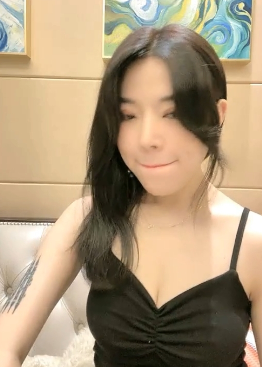 花椒直播艺术小雅58部美腿舞蹈合集10.2G这身材绝了