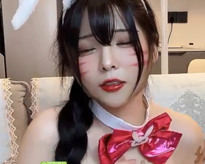 全网疯传sherryniko双马尾舞蹈222V230G浴室热舞