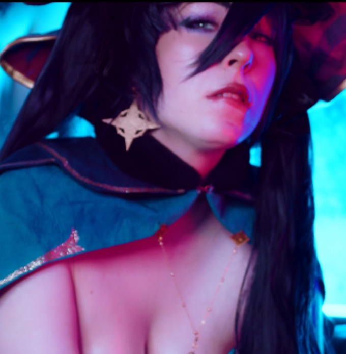 MollyRedWolf原神cosplay雷电将军妮露合集13部46G高清顶配