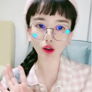 白肤天使推特私房视频50部25G超润肤感