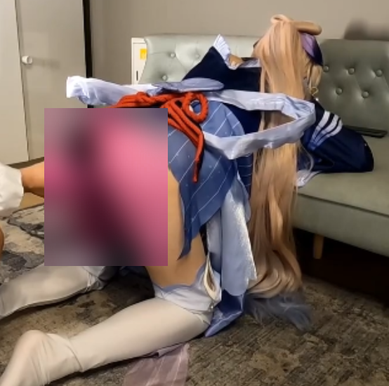 推特果橙子温蒂心海伪娘1V353MB浴室戏水