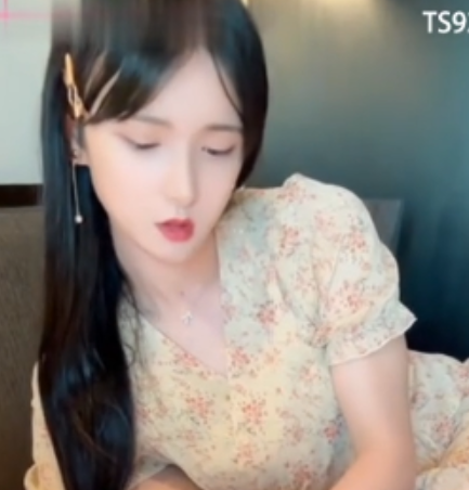 荼蘼伪娘收费福利视频1部688M这身材太顶了