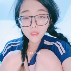 玩具视频眼镜妹1部云盘760MB劲爆