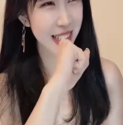 抖馒头舞小仙女stripchat热舞1V402M优质珍藏