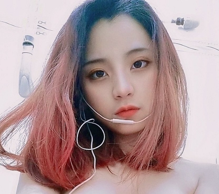 yuumeilyn童颜大罩杯1300部合集50.6G优质珍藏