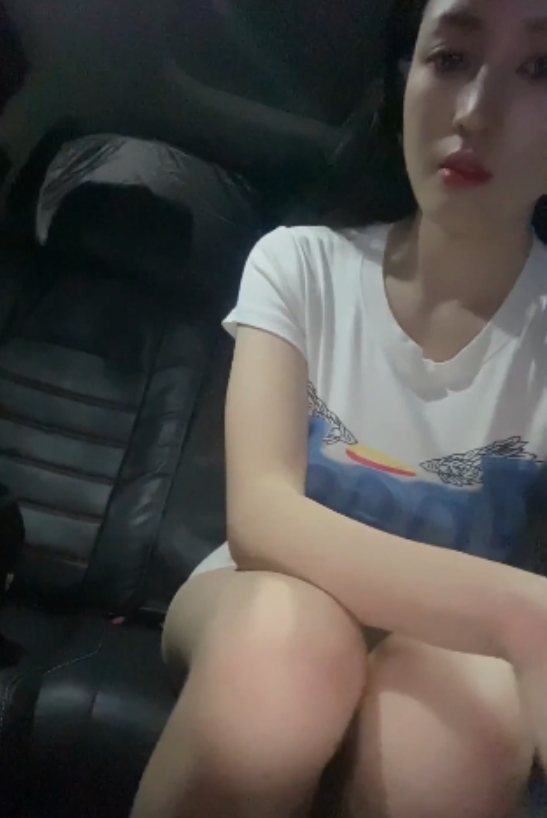 诱惑李婉儿私房视频VIP网7部8GB