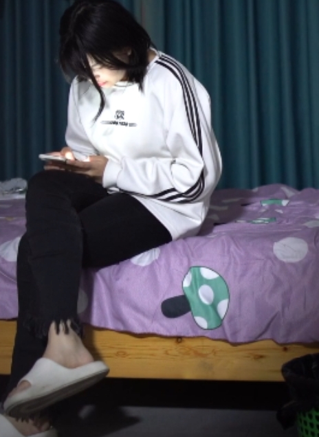 鱼哥私密视频合集推特135部34.7G太诱人