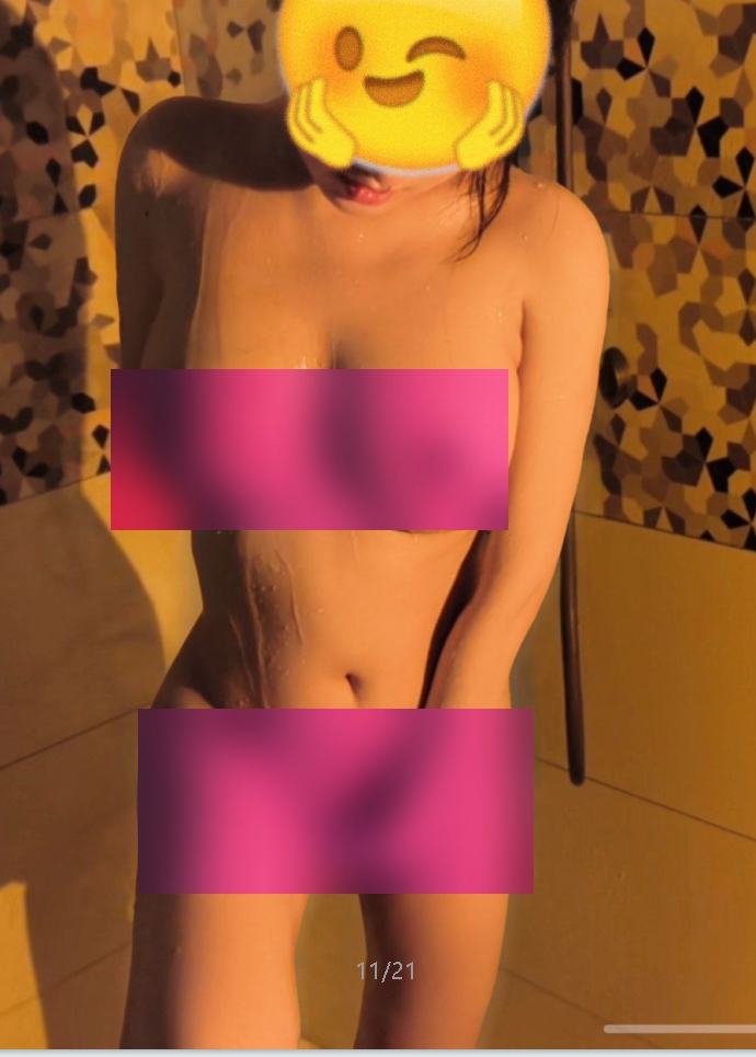 推特张小妖美脚特典5V520MB优质单男实录