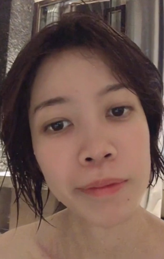 林娜书店门事件自拍合集1.5GB职场劲爆