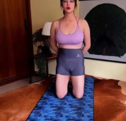 推特kkyyds98胖臀合集4.44G梨形身材视觉盛宴丝袜特辑