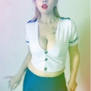 猪猪大哥定制福利合集72部1.7G火辣快手欧阳多多刘貂蝉