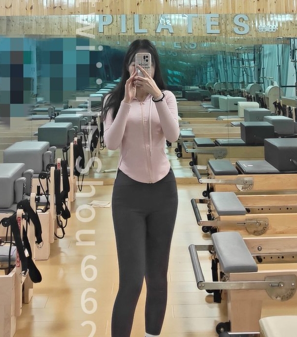 推特鹤酱双马尾71部19.4G优质