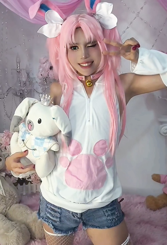 推特Velvet超火辣伪娘合集6V+300p12.7G