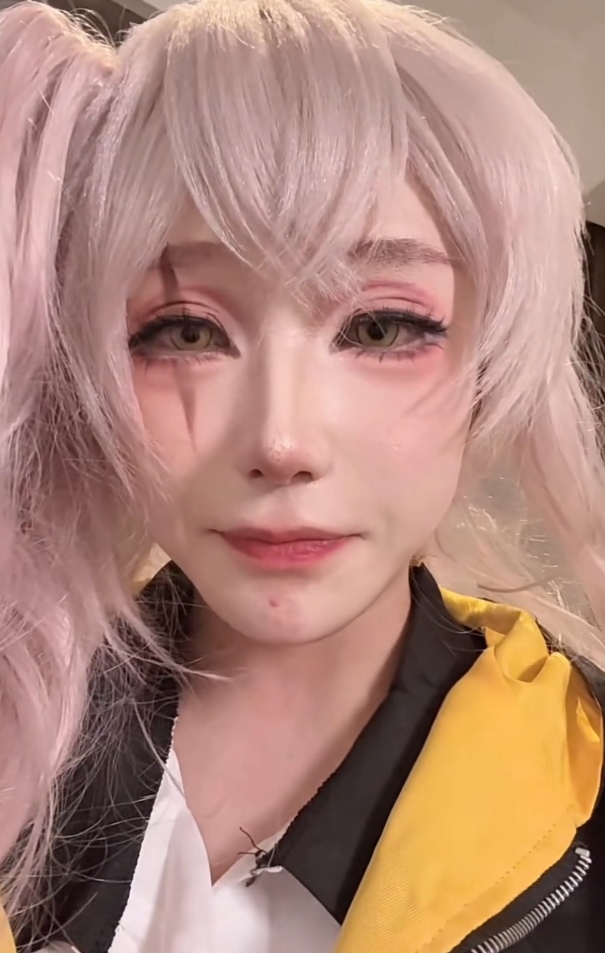 伪娘婉莹万圣节小恶魔1V546MB推特展示