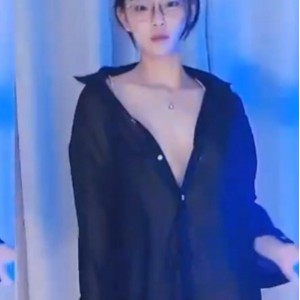 太顶了7879哎哟CC定制热舞3V200M