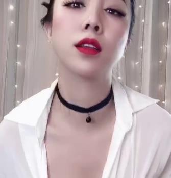快手优质社保姬绝美成熟妻子(林雨馨)超有尺度合集