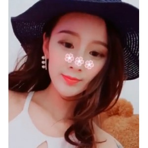 网红七七炸柠檬私人作品230部114G超带感
