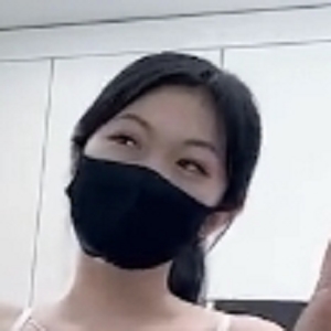 私房展示白嫩少妇偷腥全程1V146M太骚了