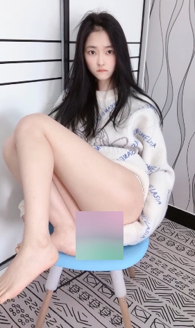 网盘嫩妹妹清纯天花板高价打赏2V533M姨妈到访还放飞