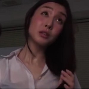私房展示居家女孩风情自拍1V264MB身姿太妖娆